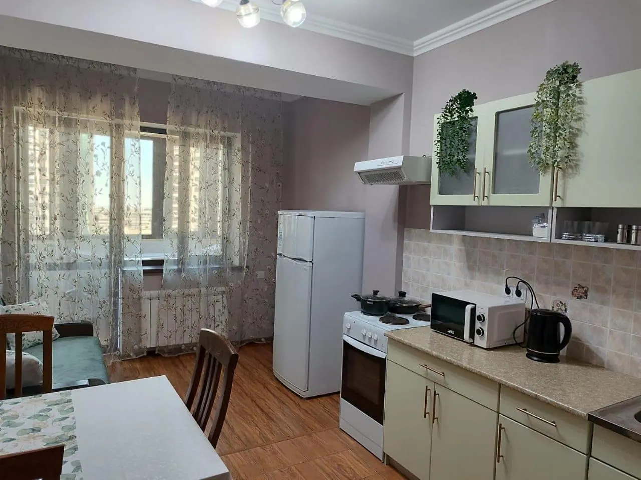 5:Минут До Метро Apartment Almaty